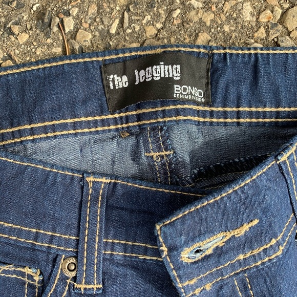 NEW Super Skinny Dark Wash Jeggings - Picture 4 of 6